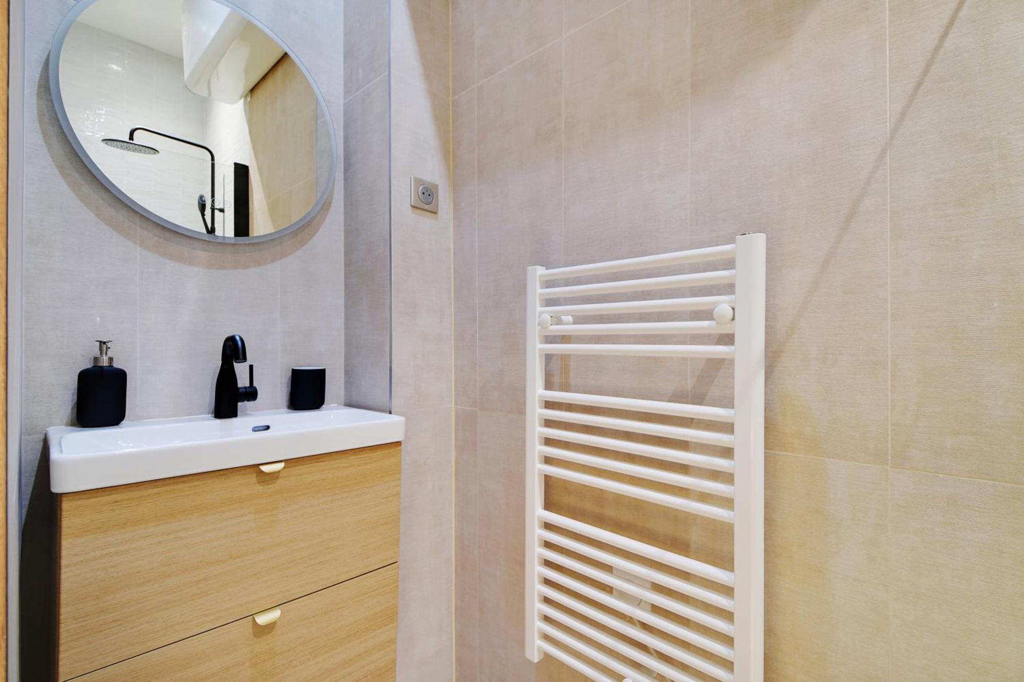 Superbe Appartement- 7P- Sacre Coeur Ramey I Париж Экстерьер фото